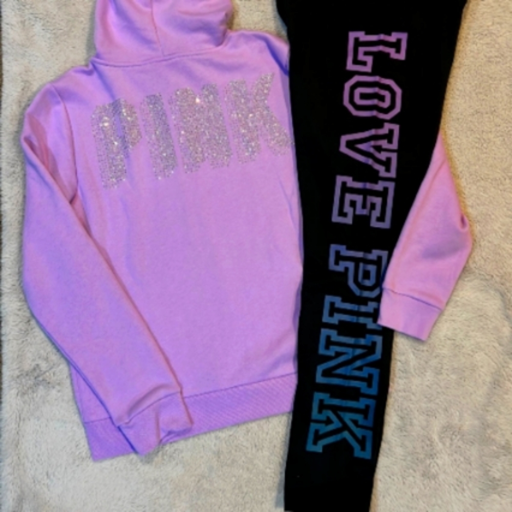 Brand new with tags large lilac ombre pink set